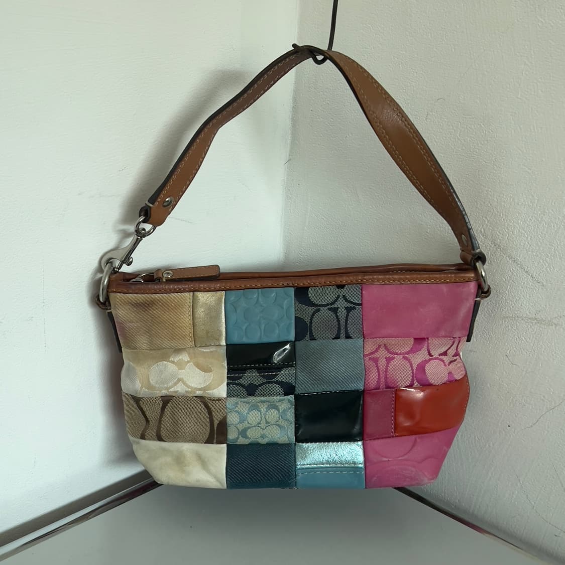 Vintage Coach patchwork shoulder bag 상품이미지2