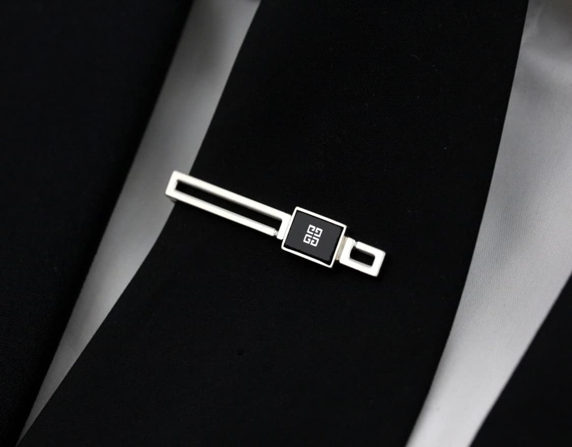 지방시 B+등급 5cm 남자 명품 넥타이핀 상품이미지6