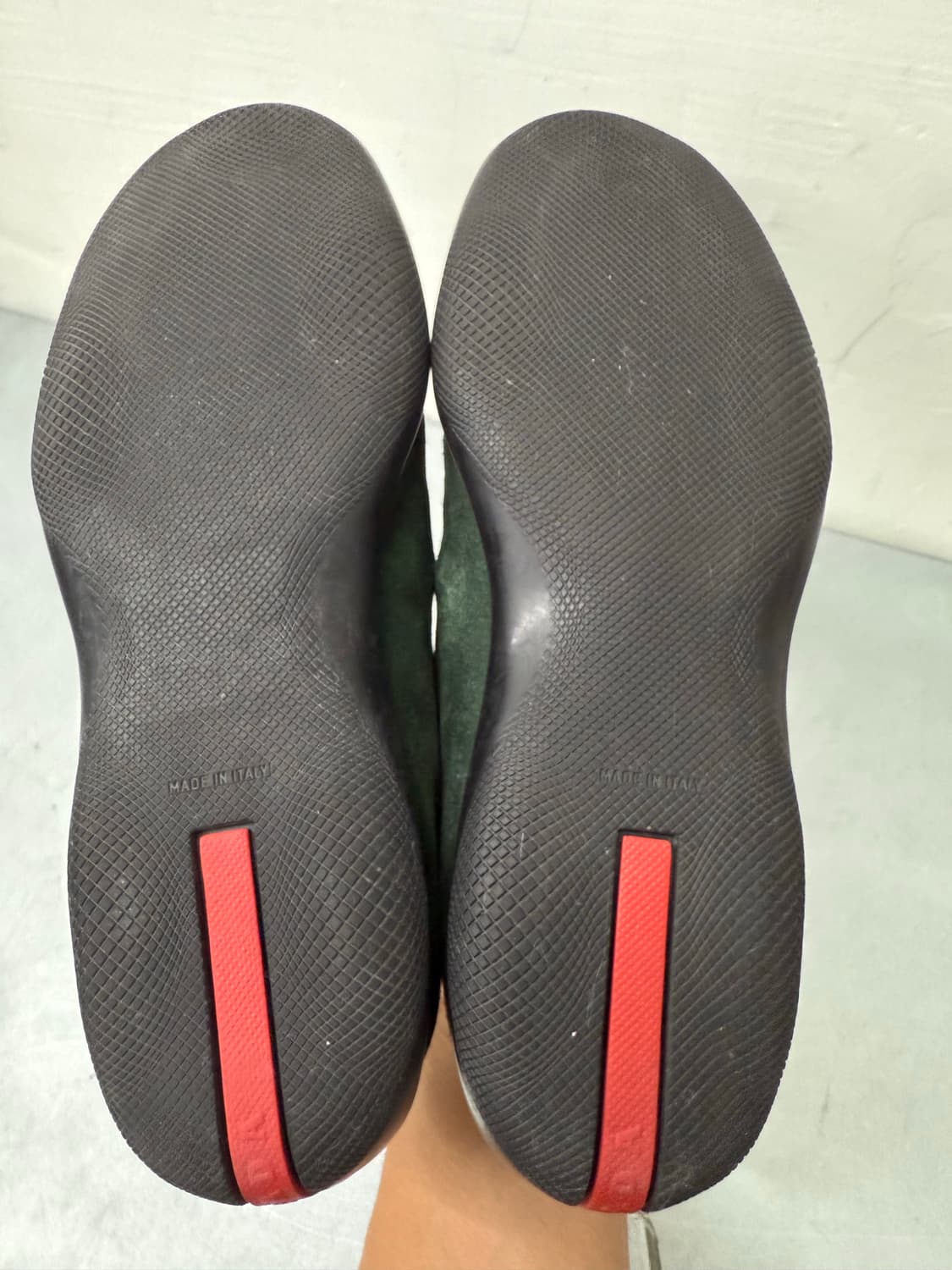 Prada suede toggle slipon loafers 프라다 로퍼 상품이미지5