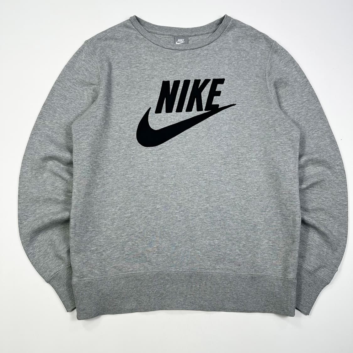 나이키 퓨추라 빅로고 그레이 맨투맨 (L) 상품이미지2