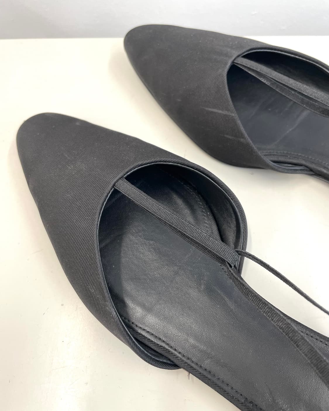 [38] TOTEME 토템 티스트랩 플랫 슈즈 상품이미지5