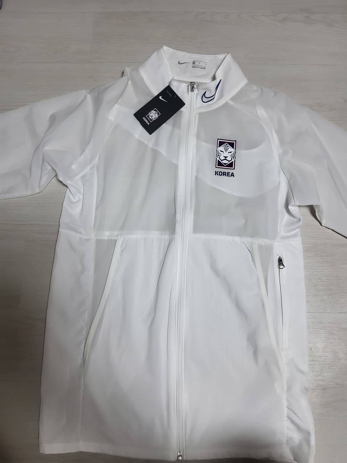 [미사용. 새상품] 나이키 대한민국 축구국가대표팀 초경량 윈드브레이커 상품이미지1