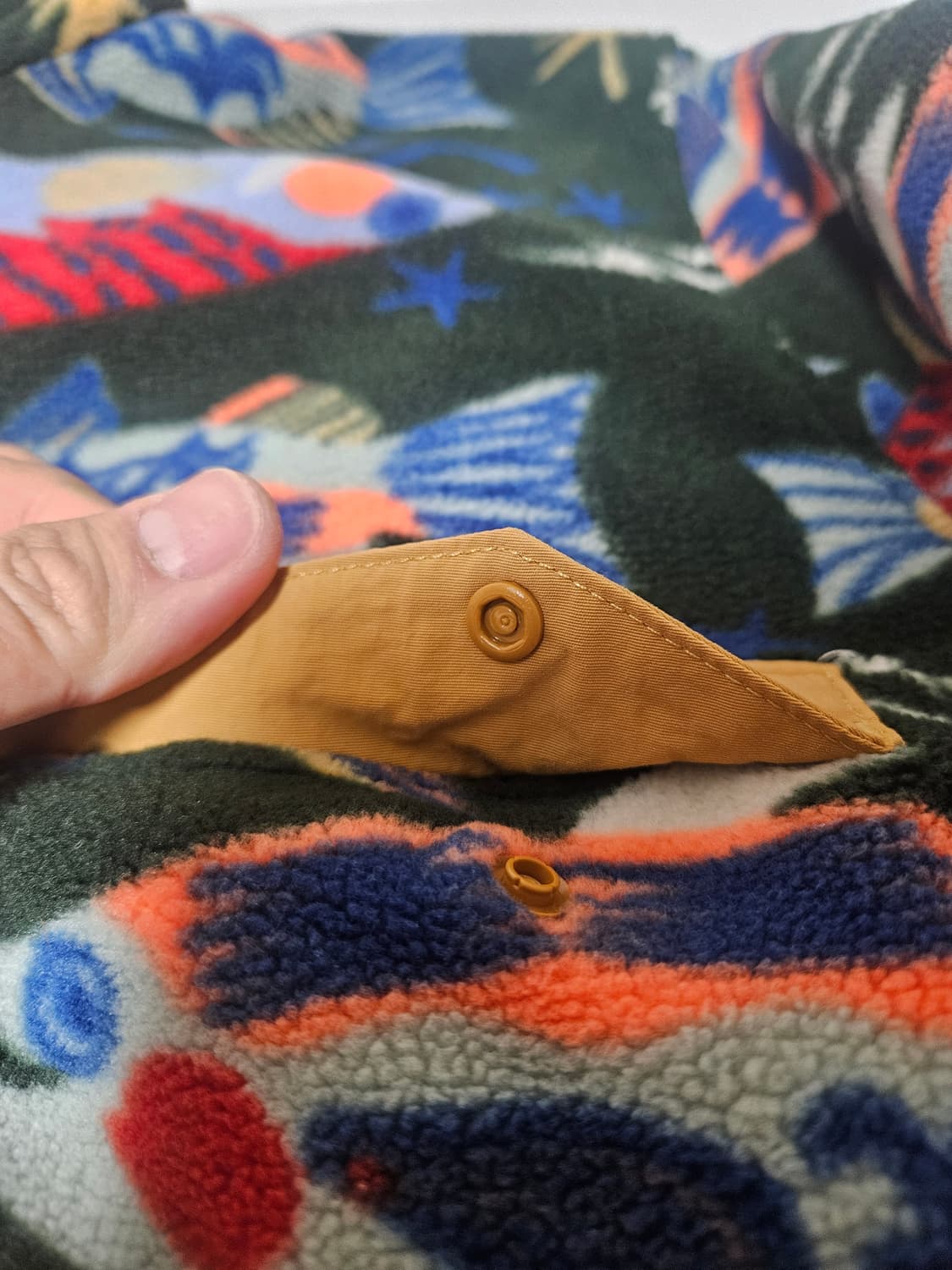 파타고니아 신칠라 살몬 그린 라이트웨이트 L 상품이미지3