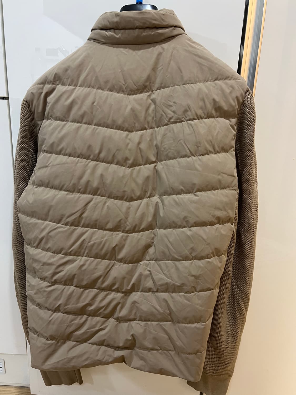 라코스테 베이지 니트패딩 105-107 상품이미지2