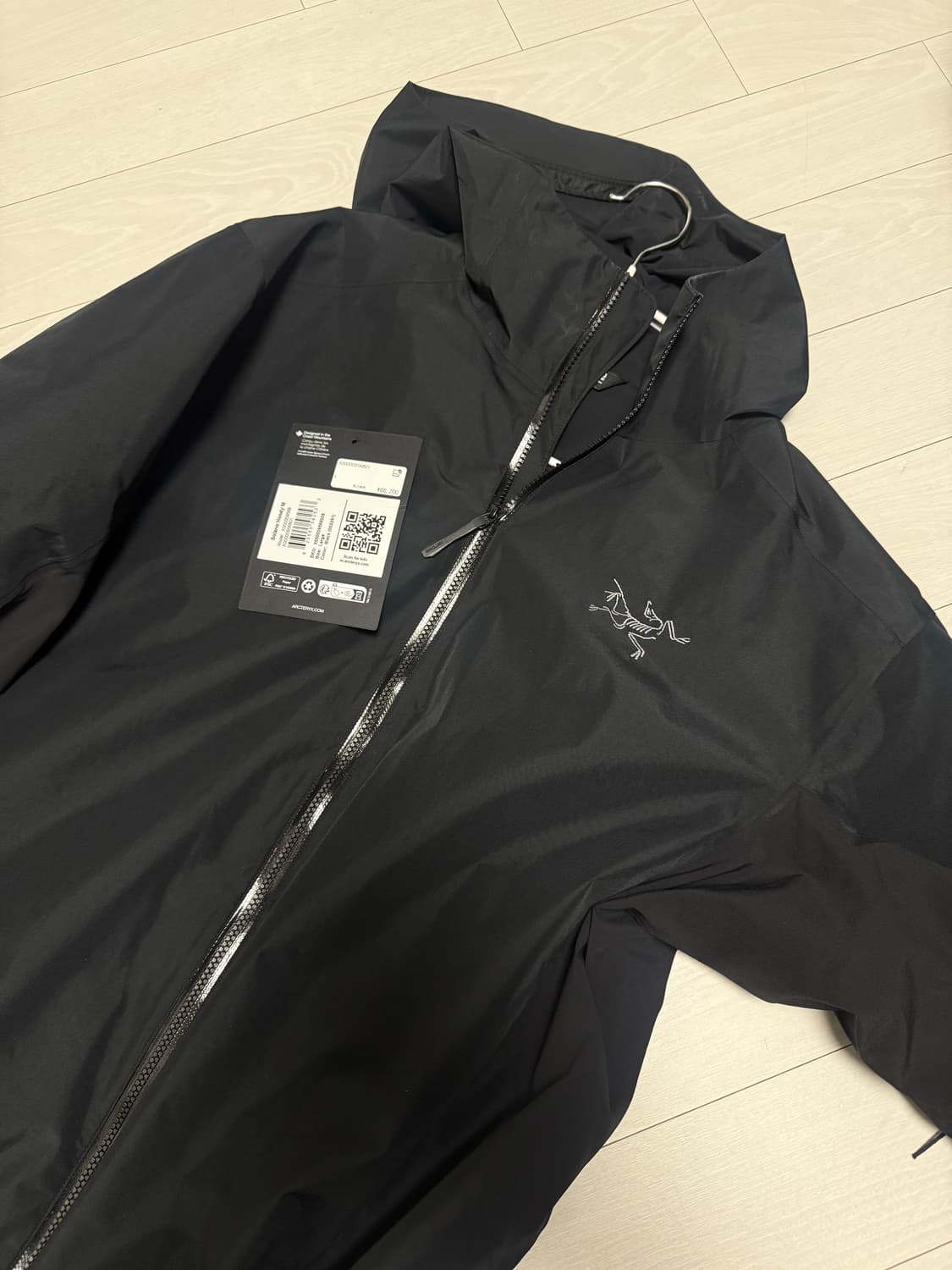[L] 아크테릭스 솔라노 후디 자켓 상품이미지1