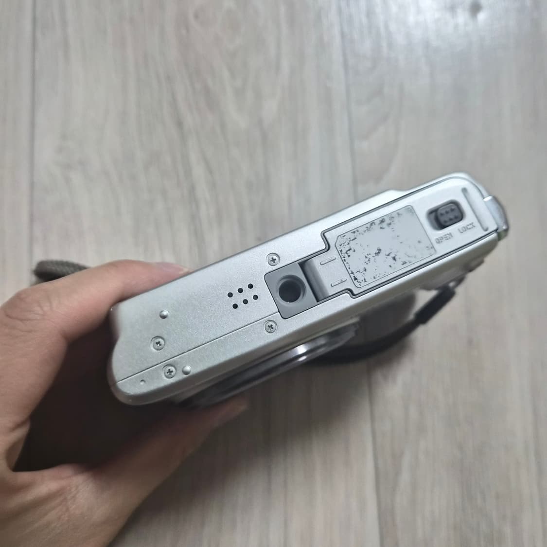 츄 디카 카시오 엑슬림  h15 카메라 판매합니다 상품이미지3