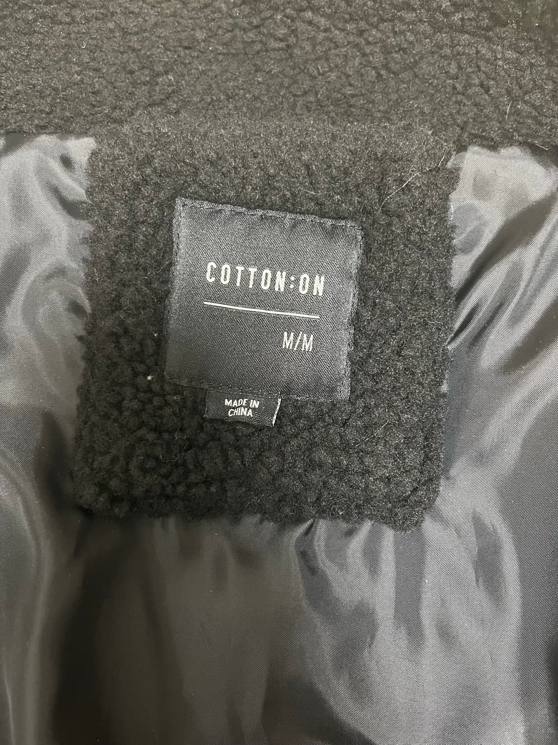 코튼온 블랙 후리스 집업 상품이미지2