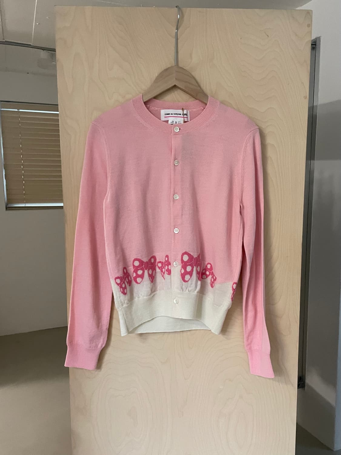 꼼데가르송 걸 디즈니 리본 가디건 상품이미지1