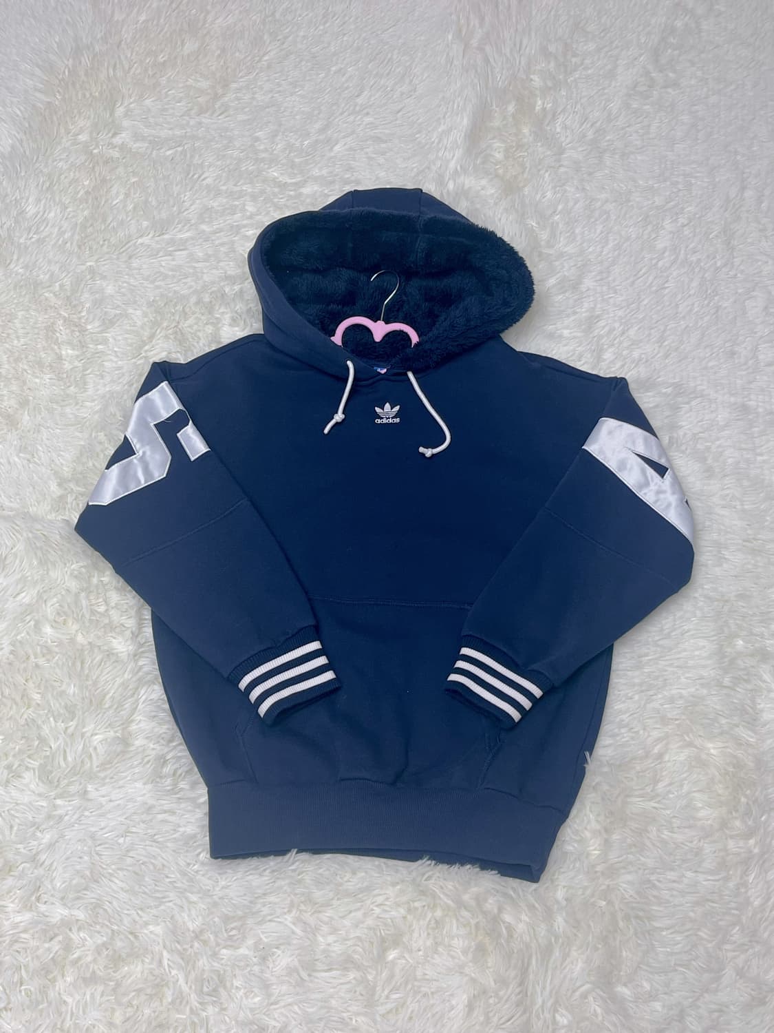 대장급 아디다스 후드티 상품이미지1