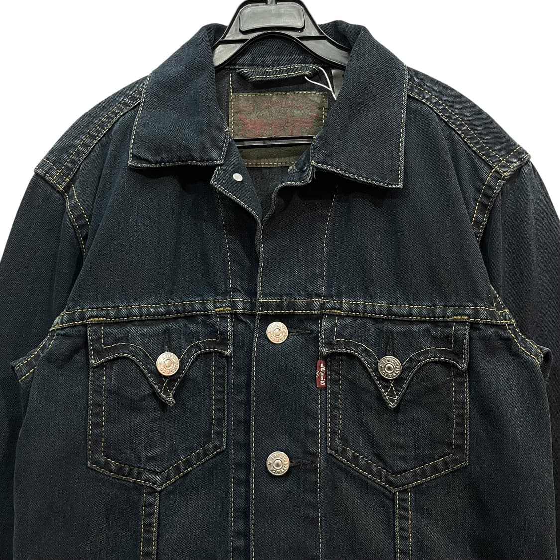 Levi’s Dark Indigo Trucker 상품이미지2