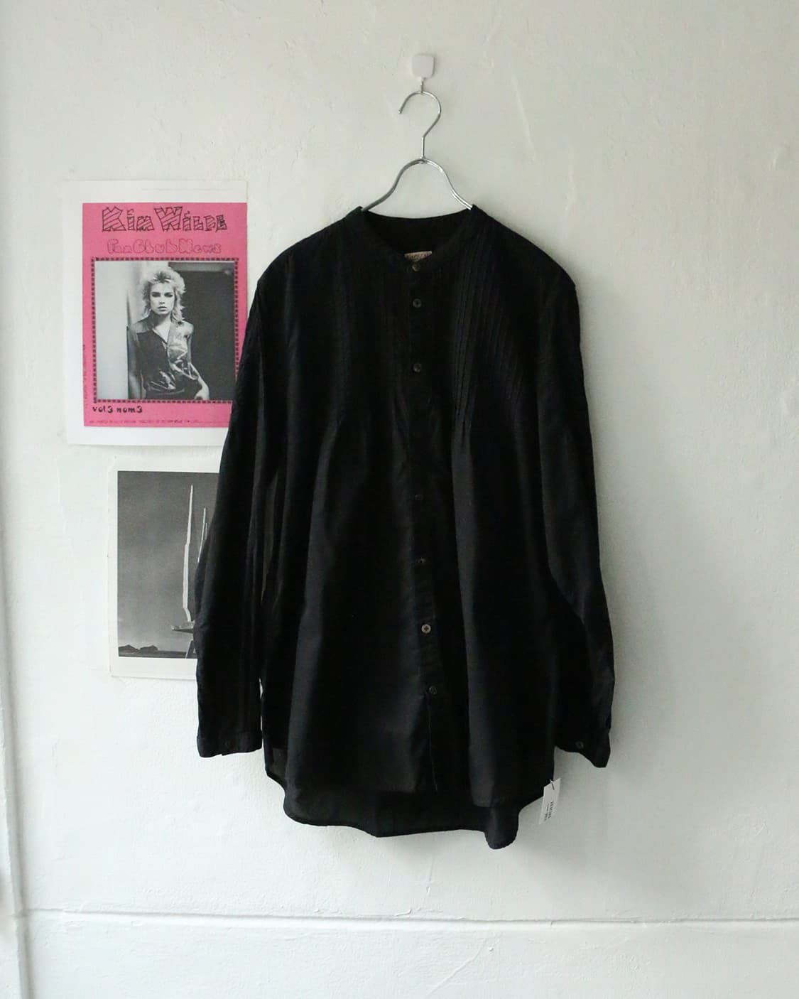 캐피탈 블랙 핀턱 셔츠  상품이미지1