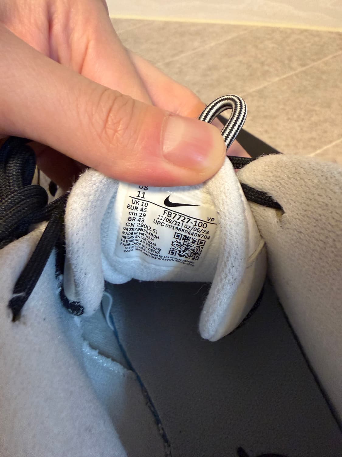 나이키 에어 페니2 포톤 더스트  상품이미지5