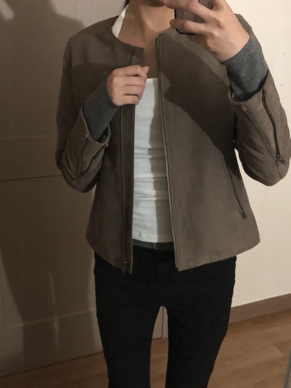 유니클로 스웨이드 자켓 베이지 상품이미지2