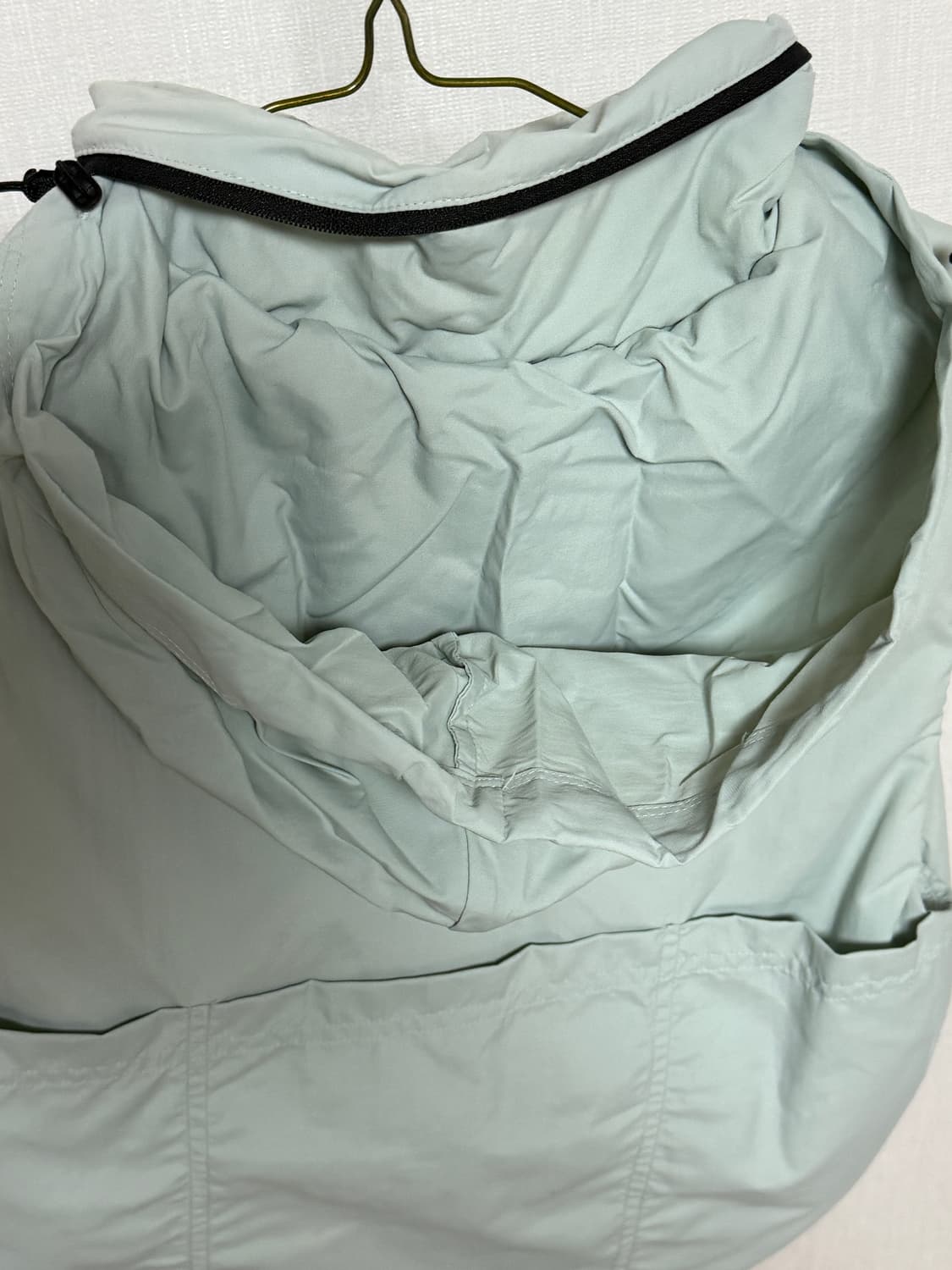 (택 있는 새상품) 아디다스 패딩 조끼 S 상품이미지5