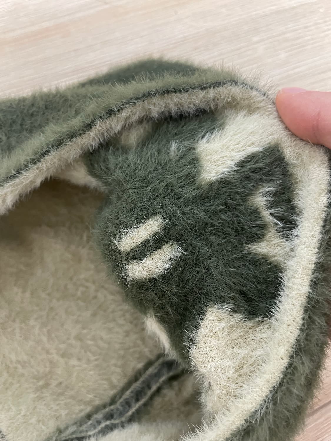 선러브 Cali Shaggy Beanie Olive 상품이미지4