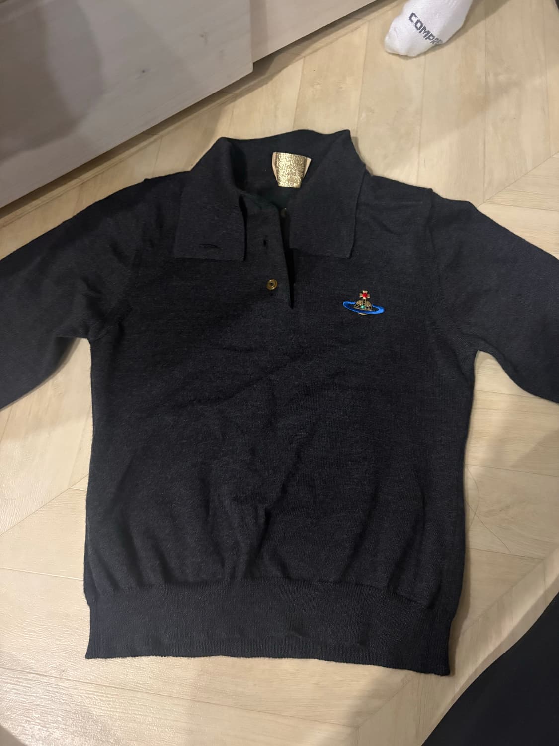 비비안웨스트우드 니트 상품이미지1