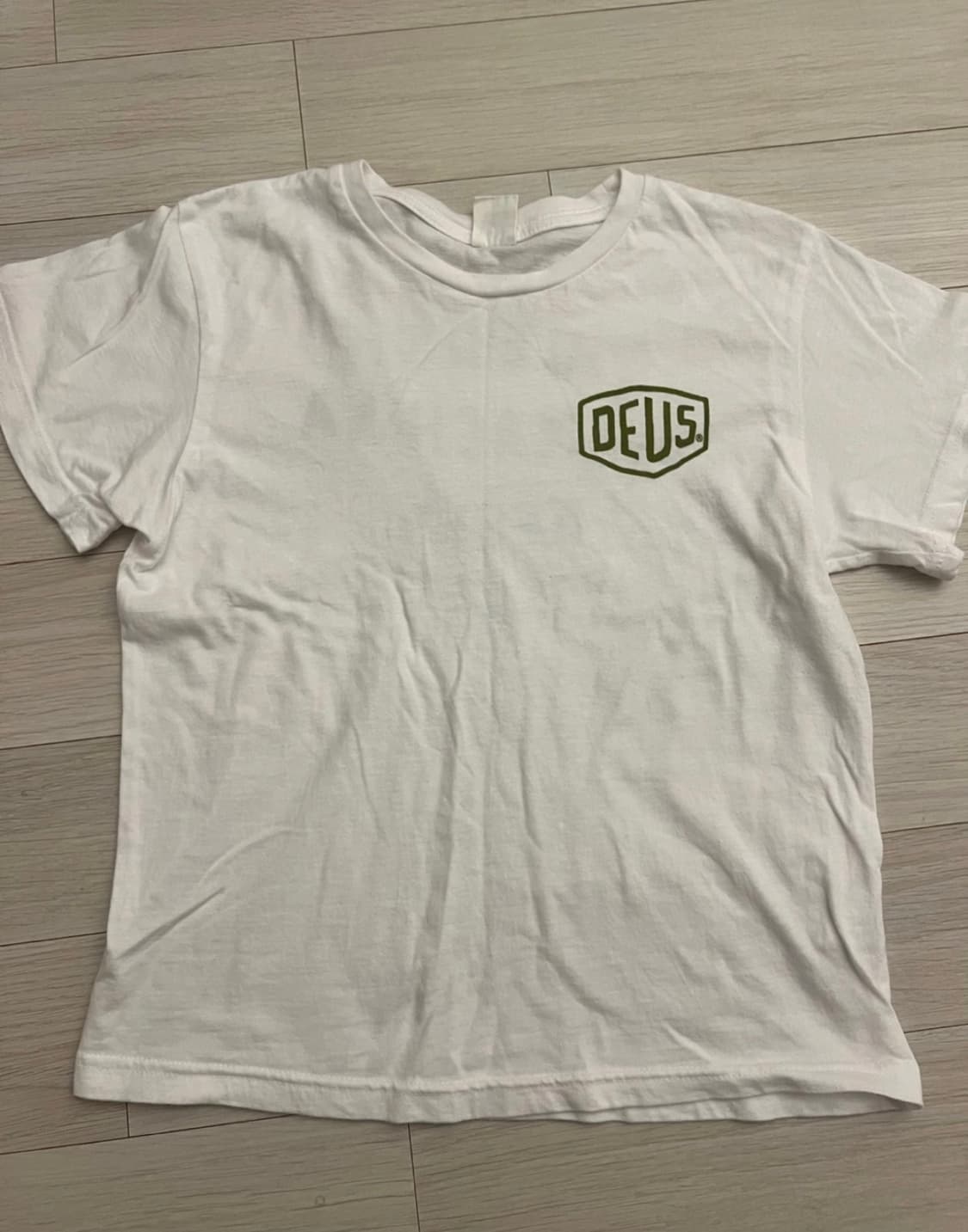 데우스 엑스 마키나 반팔티 상품이미지1