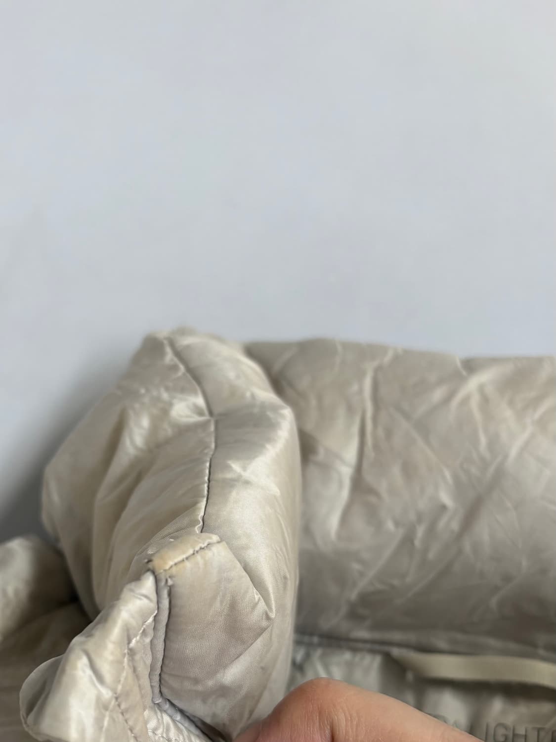 유니클로 울트라 라이트 다운 경량패딩 상품이미지7