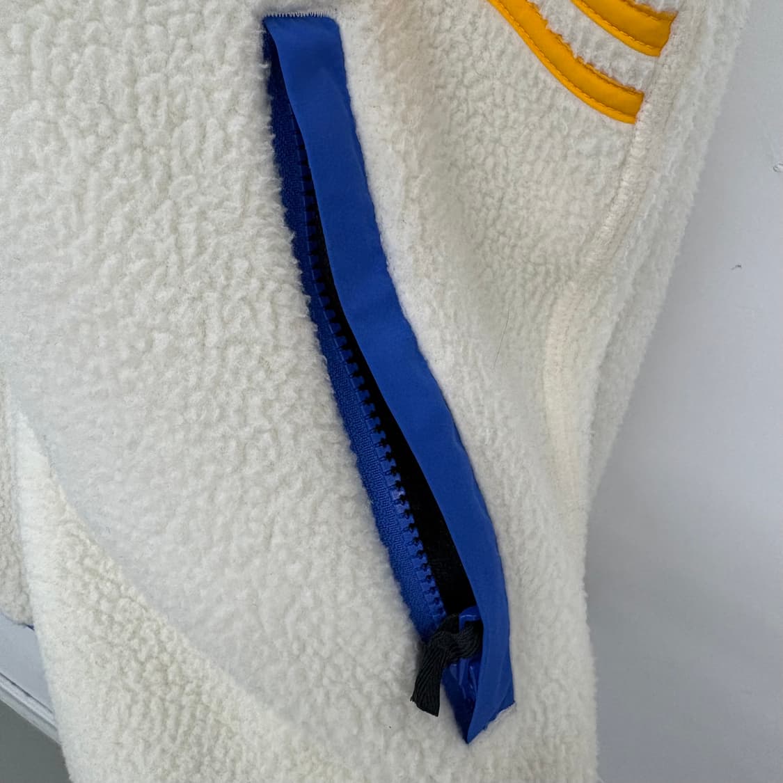 아디다스 삼선 뽀글이 플리스 자켓 남XL 상품이미지3