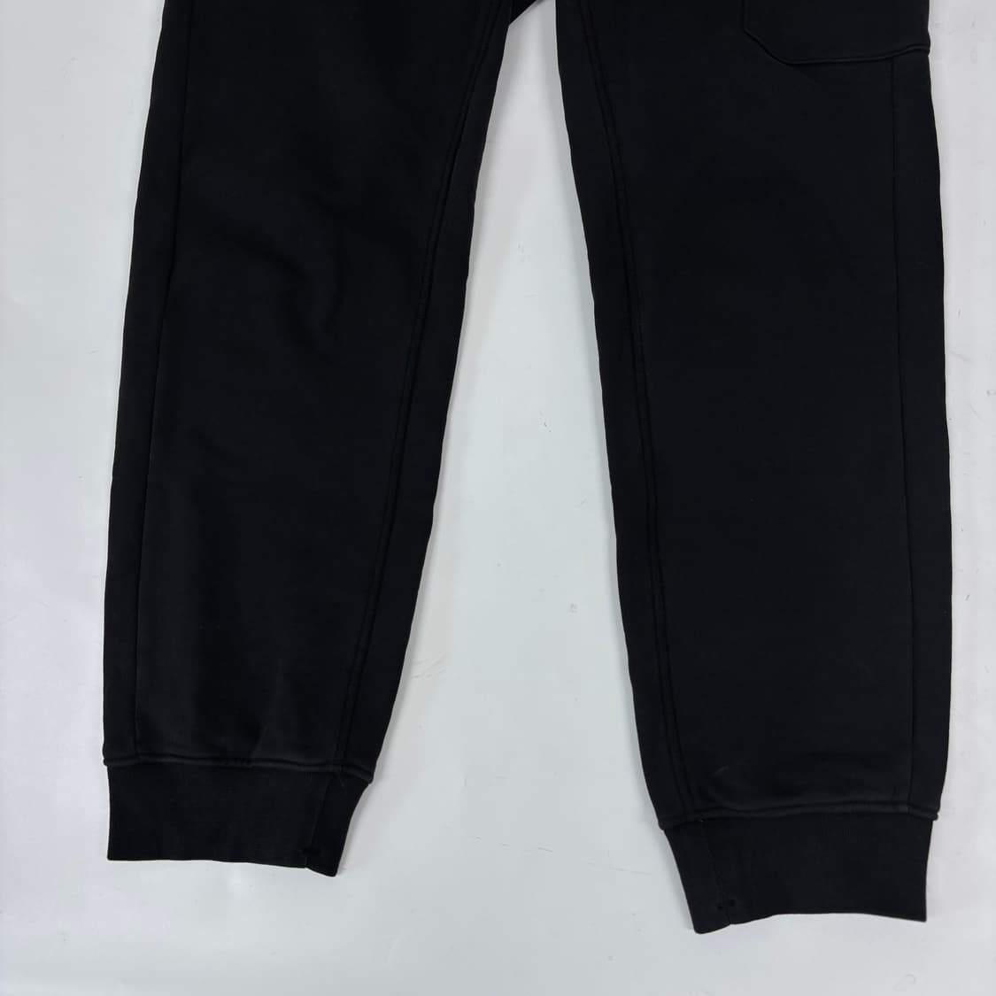 스톤아일랜드 조거 팬츠 상품이미지3