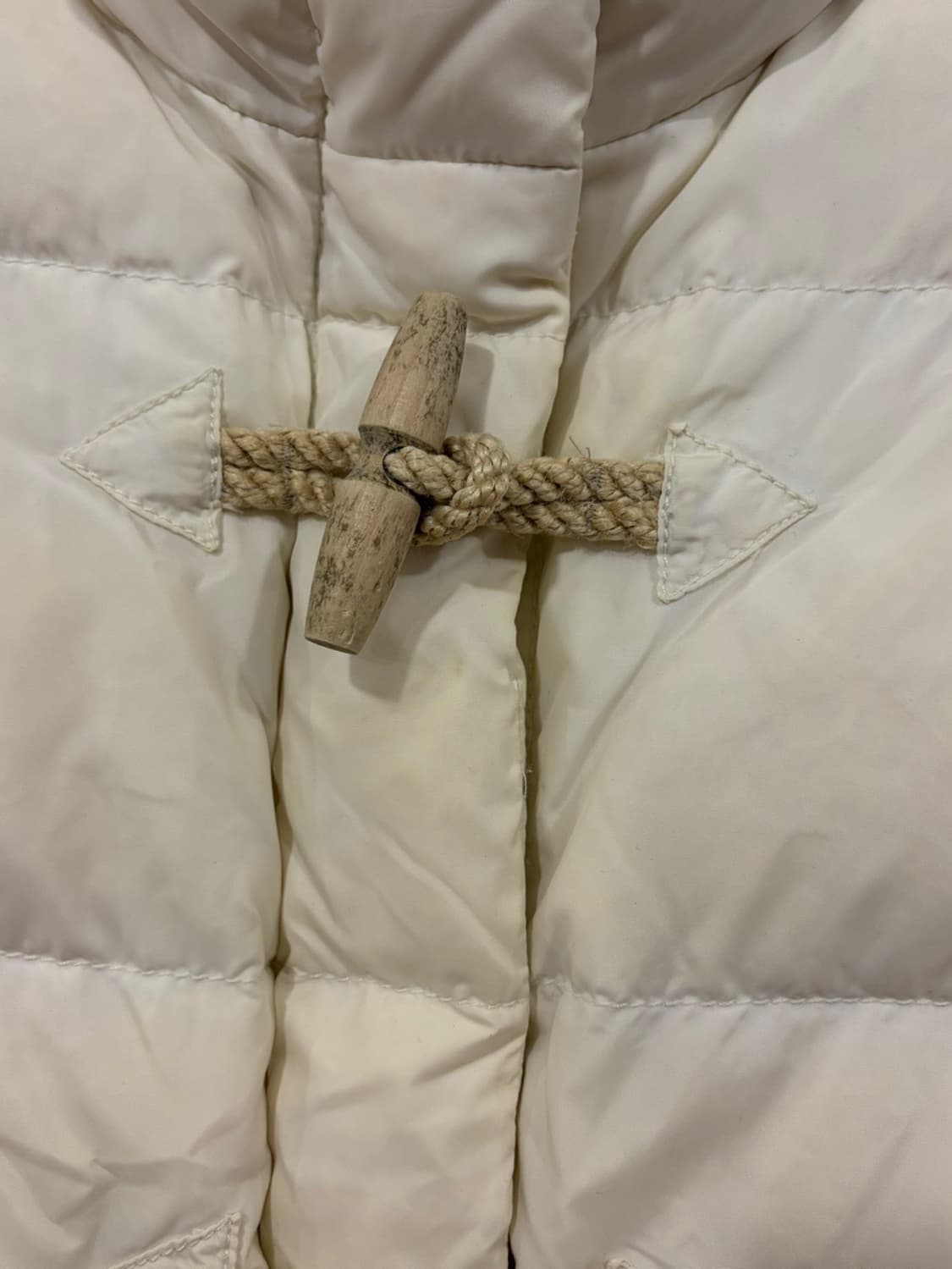 폴로 떡볶이 패딩조끼 상품이미지2