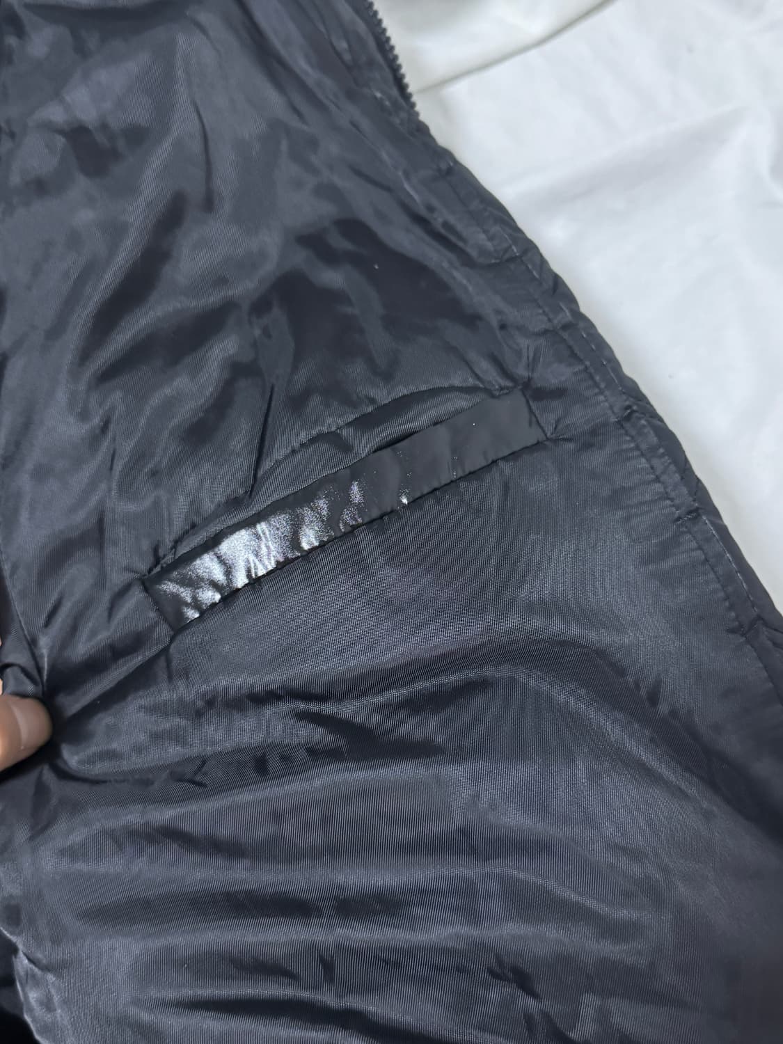 Be ambition 레터링 크로스 퀼팅 자켓 y2k vkei lgb 상품이미지7