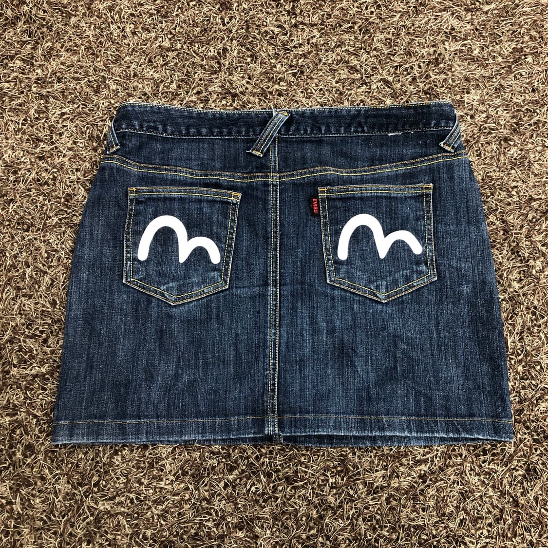 에비수 포켓 로고 데님 스커트 상품이미지1