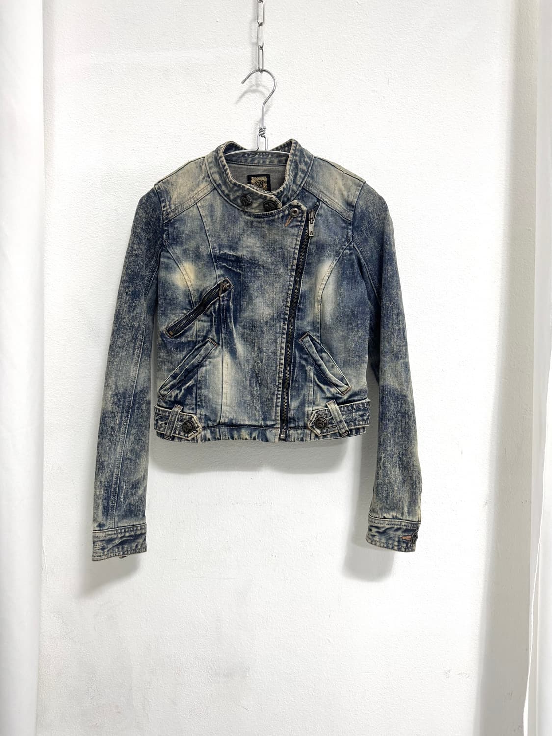 Light Wash Denim Jacket 상품이미지1
