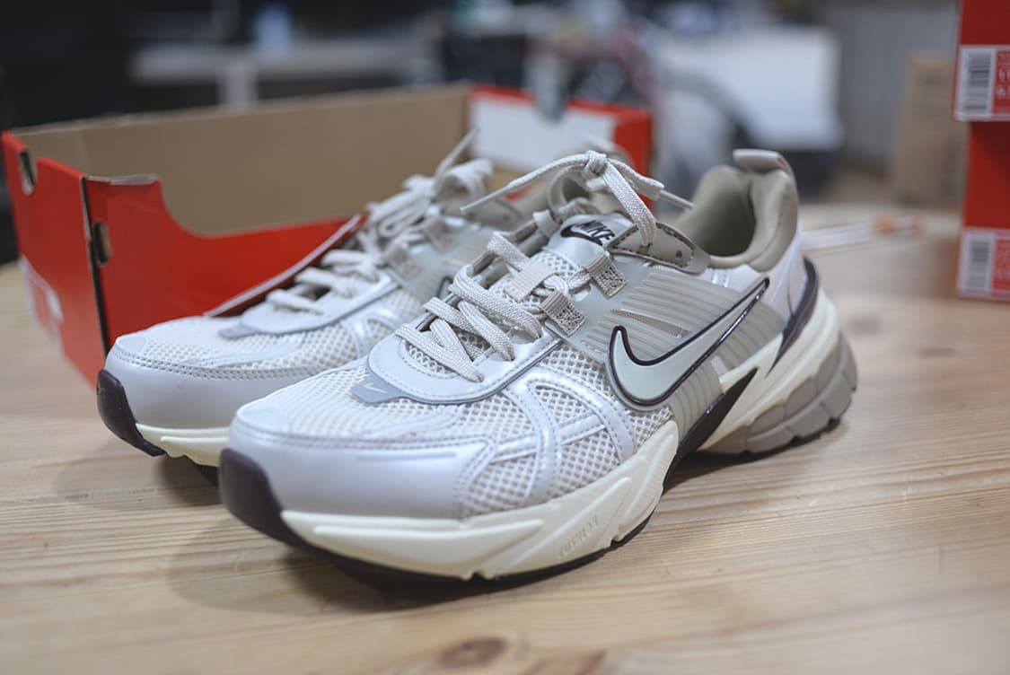 나이키 v2k 270 상품이미지8