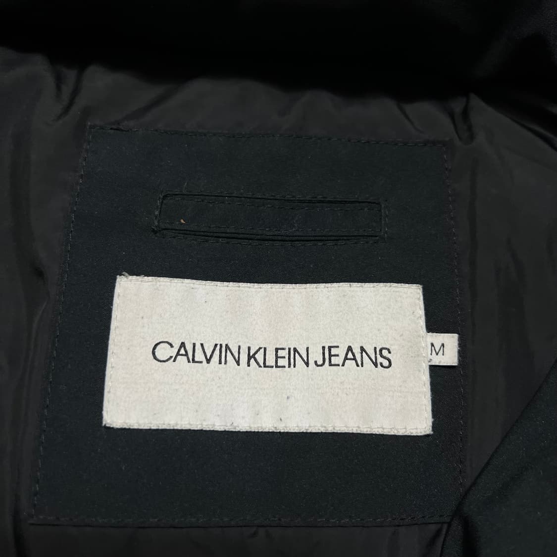 캘빈클라인 진스 덕다운 와펜 후드 롱패딩 점퍼 [다크 네이비] M/95 상품이미지5