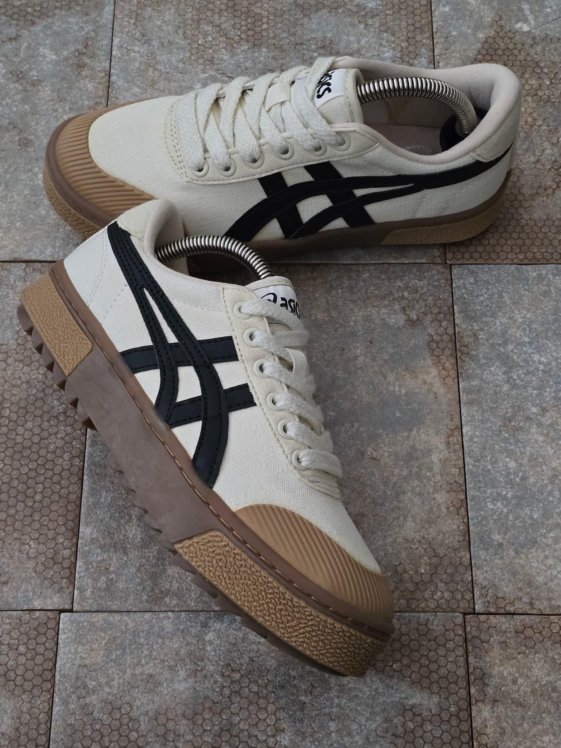 (240)아식스 코트 트레일 베이지 블랙 상품이미지7