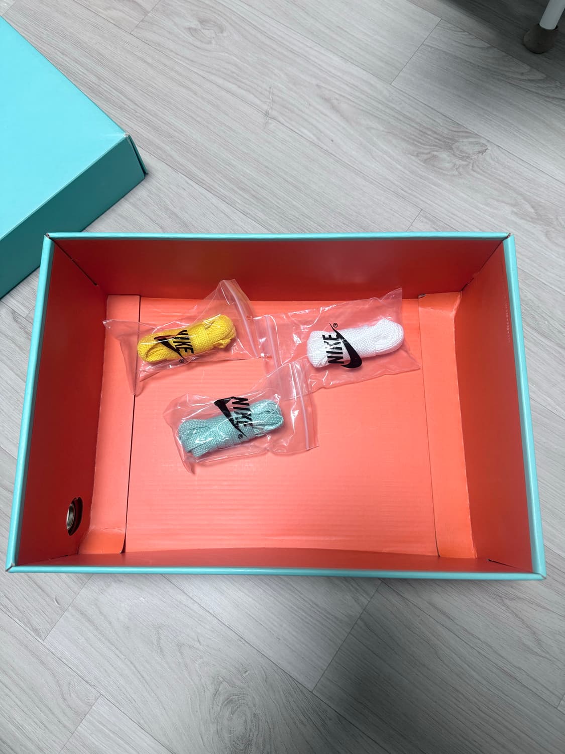 티파니포스 박스 265미리 상품이미지2