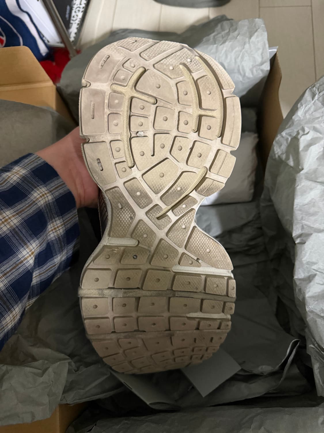 발렌시아가 3XL 화이트블랙 42 상품이미지5