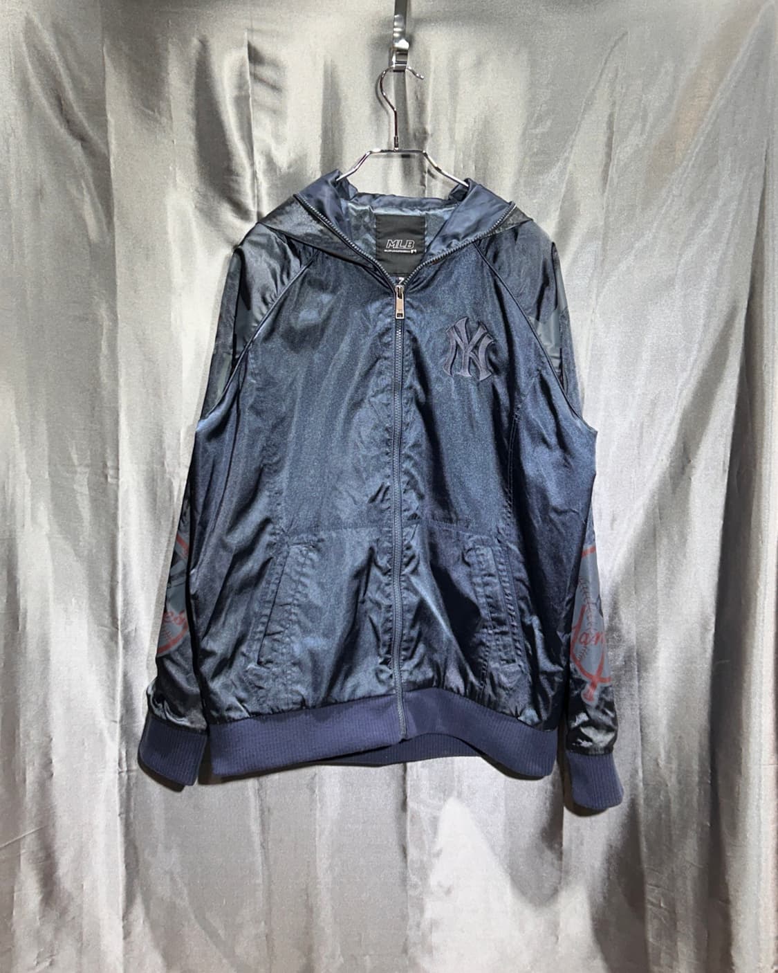 L MLB 뉴욕양키스 사틴 나일론 후드집업 상품이미지2