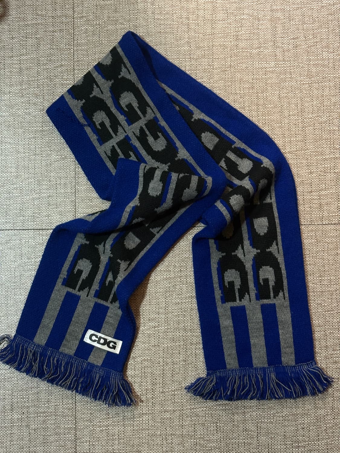 CDG 로고 체크 머플러 블루 상품이미지1