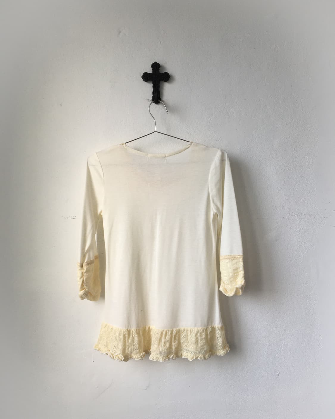 Axes femme lace trimming sleeve 상품이미지3