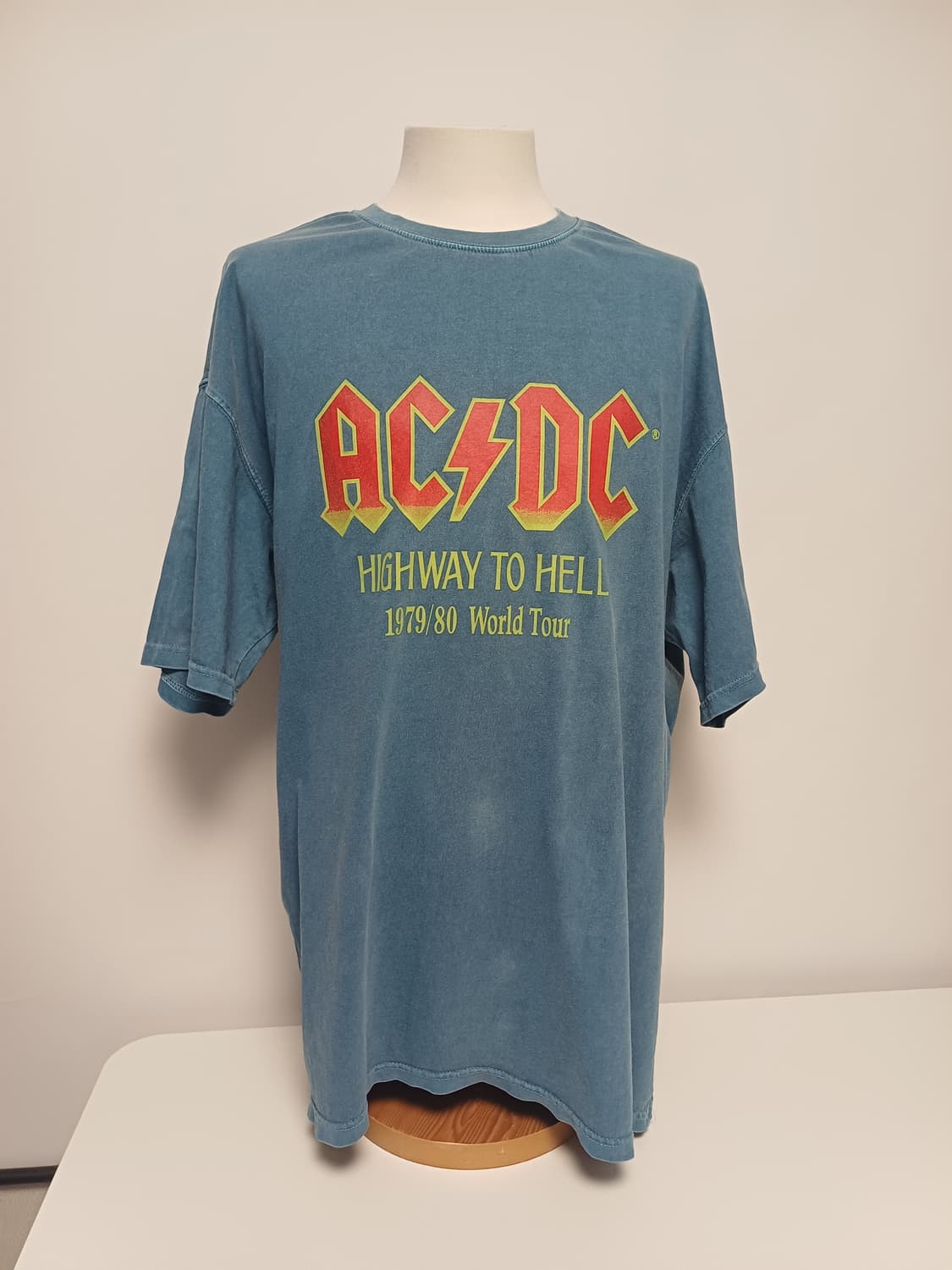AC/DC HighwayToHell 79/80월드투어 피그먼트워싱 티셔츠 상품이미지1