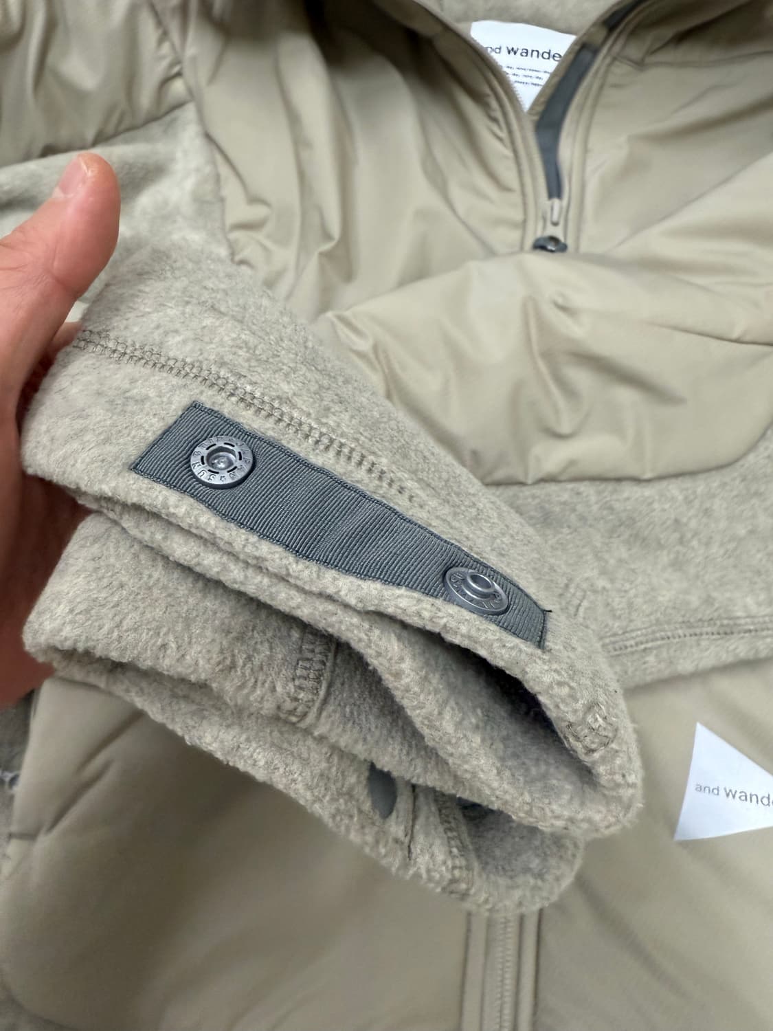 한글텍) 앤드원더 탑 플리스 자켓 L 사이즈  리테일가 739,000원  상품이미지6