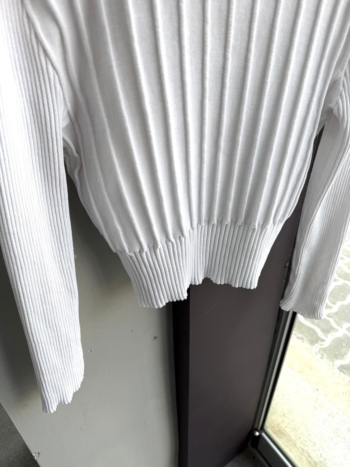 S/ 비비안웨스트우드 로고 골지 브이넥 니트 상품이미지8