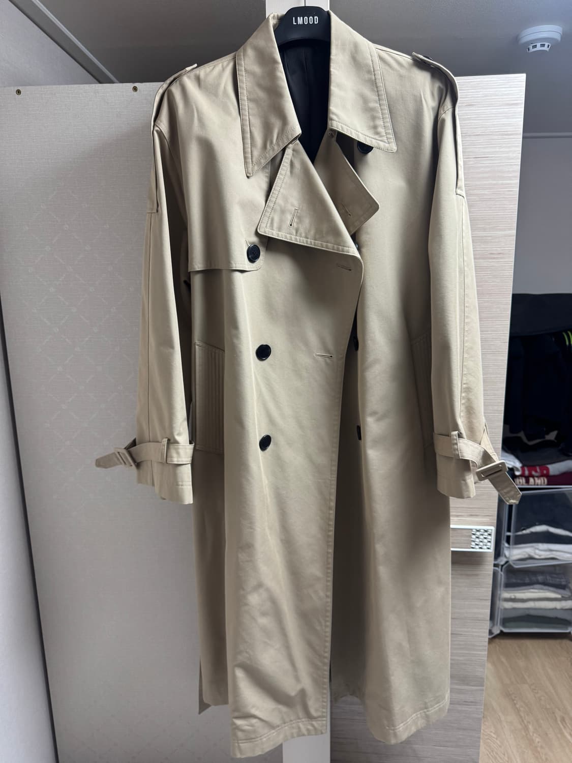 엘무드 25SS 유러피안 킹 클래식 트렌치 코트 상품이미지1