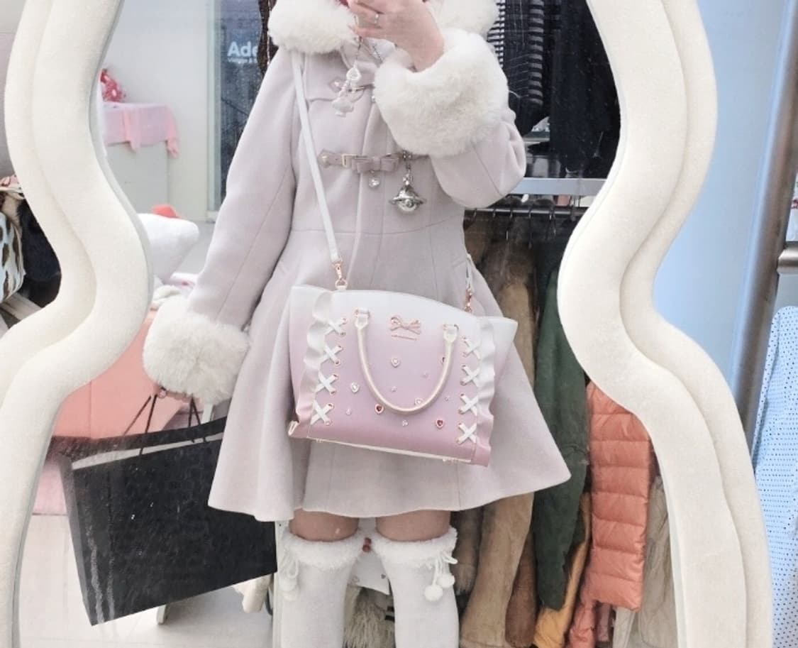 사만사베가 그라데이션 레이스업 하트 비쥬 플로터 중형 숄더백 핑크 상품이미지2