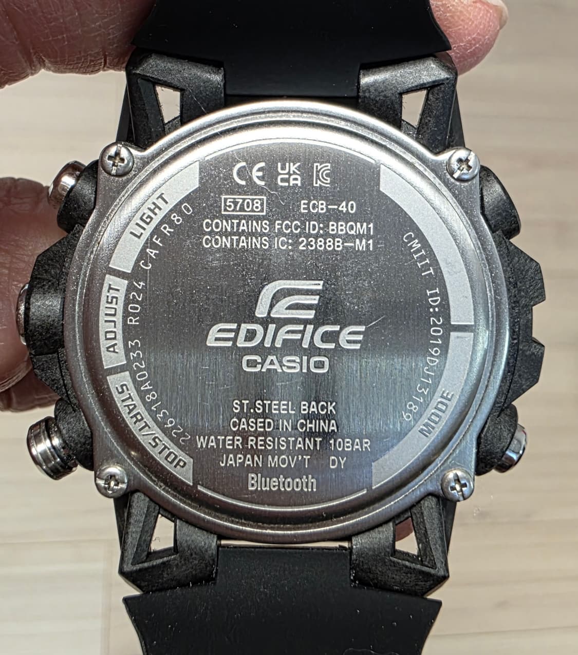 카시오 CASIO 에디피스 ECB-40DB-1ADF 블루투스 시계 상품이미지3