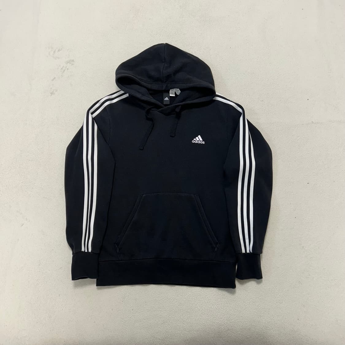 Adidas black Hoodie 상품이미지3