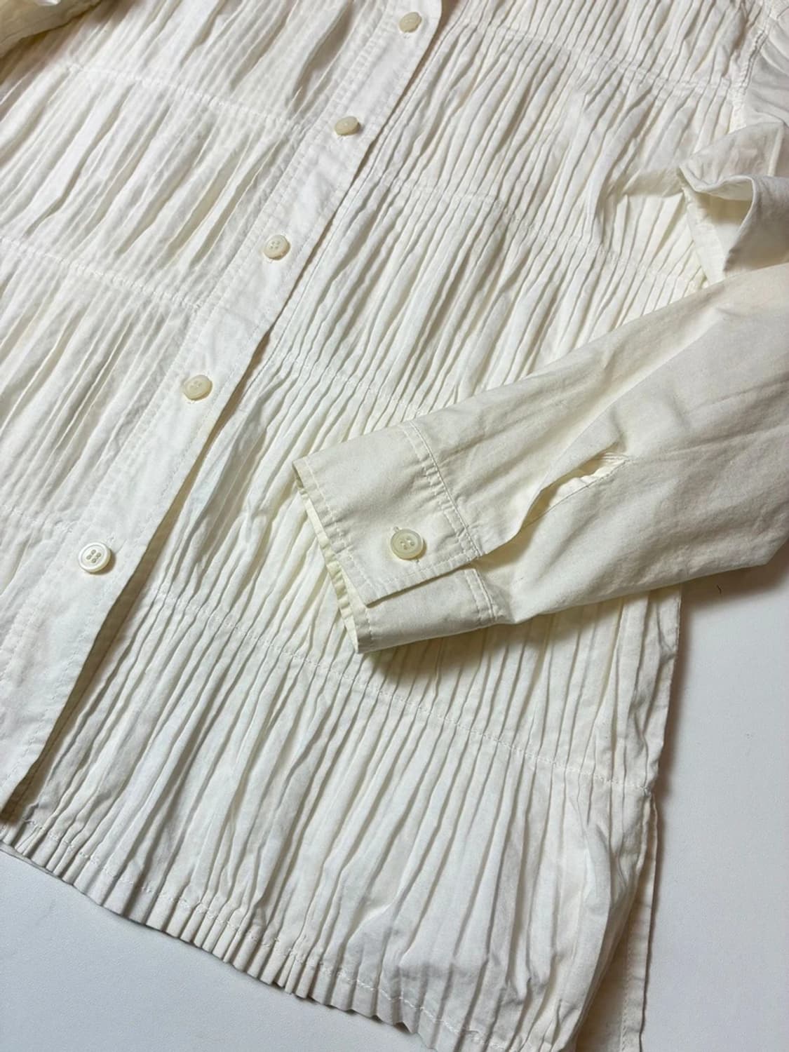 이세이미야케 00's Fete 크링클 블라우스 PN8073 상품이미지5