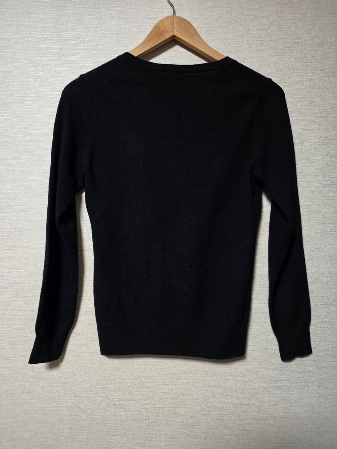 Muji 무지 무인양품 블랙 캐시미어 100% 브이넥 니트 상품이미지2