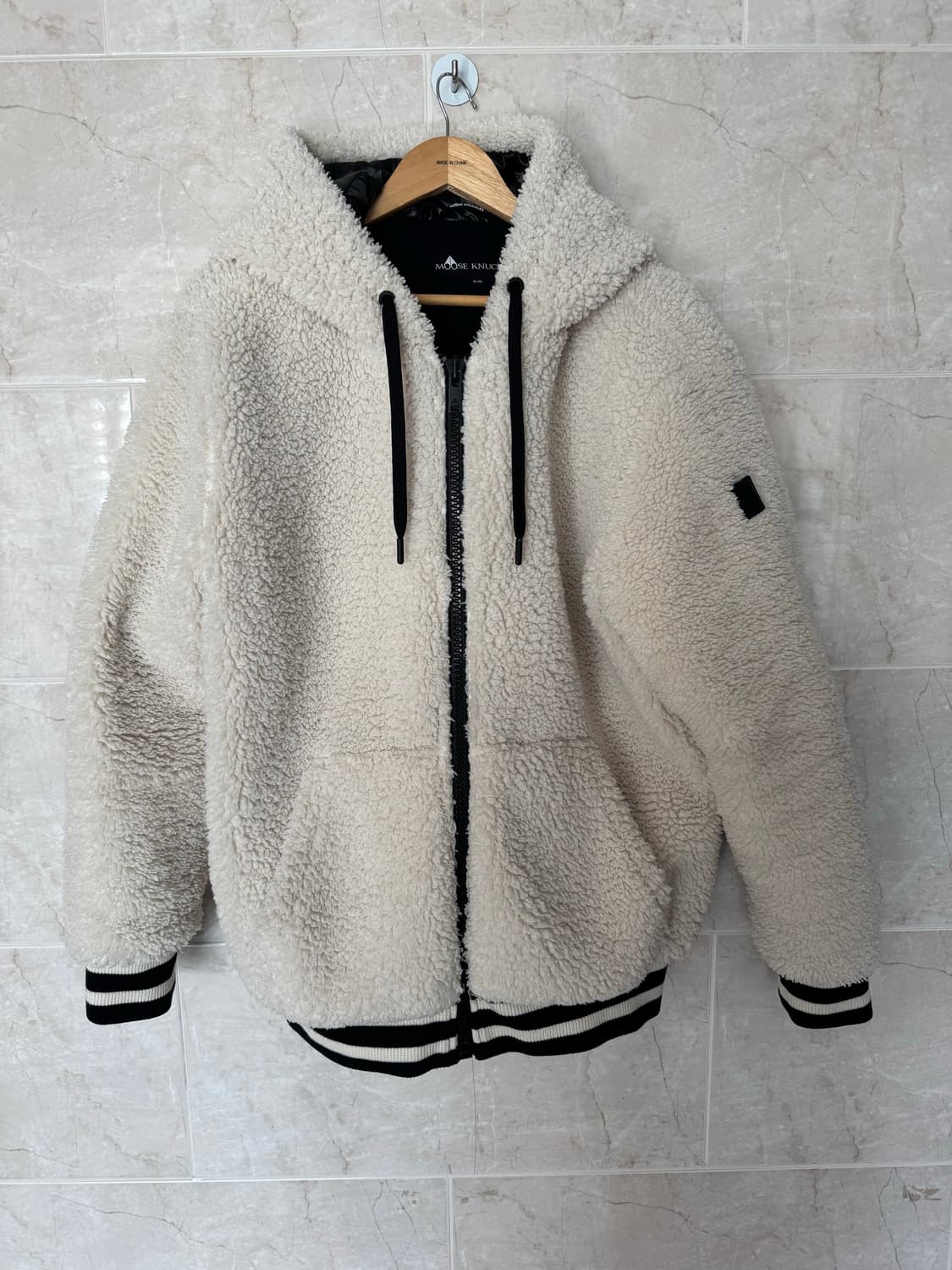 무스너클 후리스 XL 상품이미지1