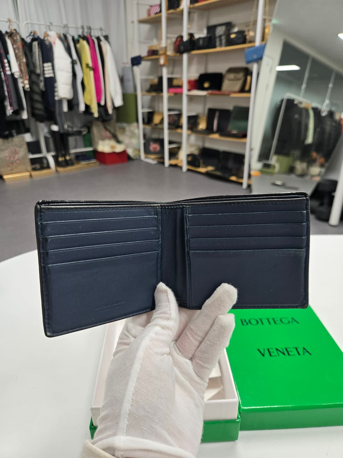 [50%할인] 보테가베네타 반지갑 상품이미지5