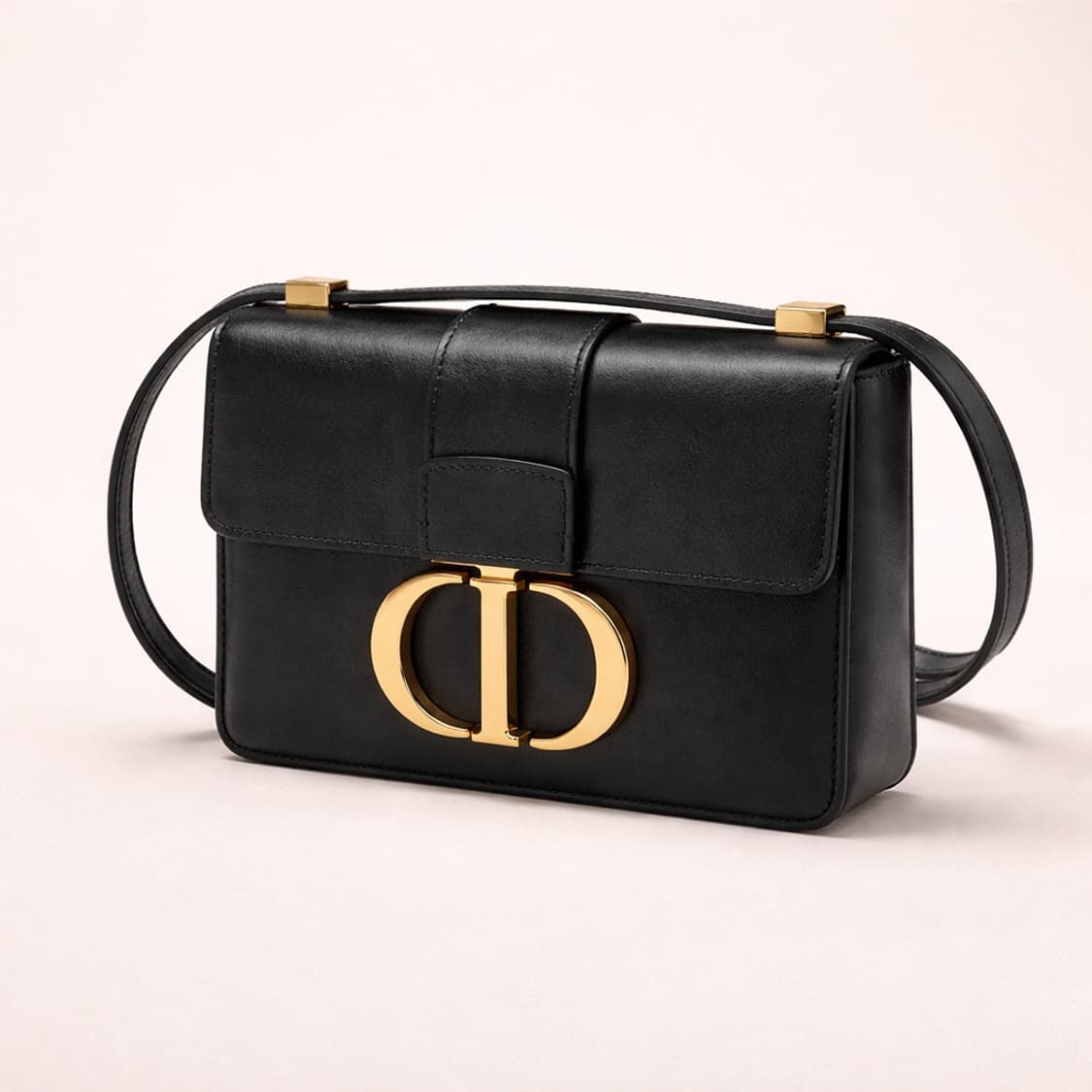 [A급] 디올 몽테인 30 레더 미니 크로스백 판매합니다!!! 상품이미지1