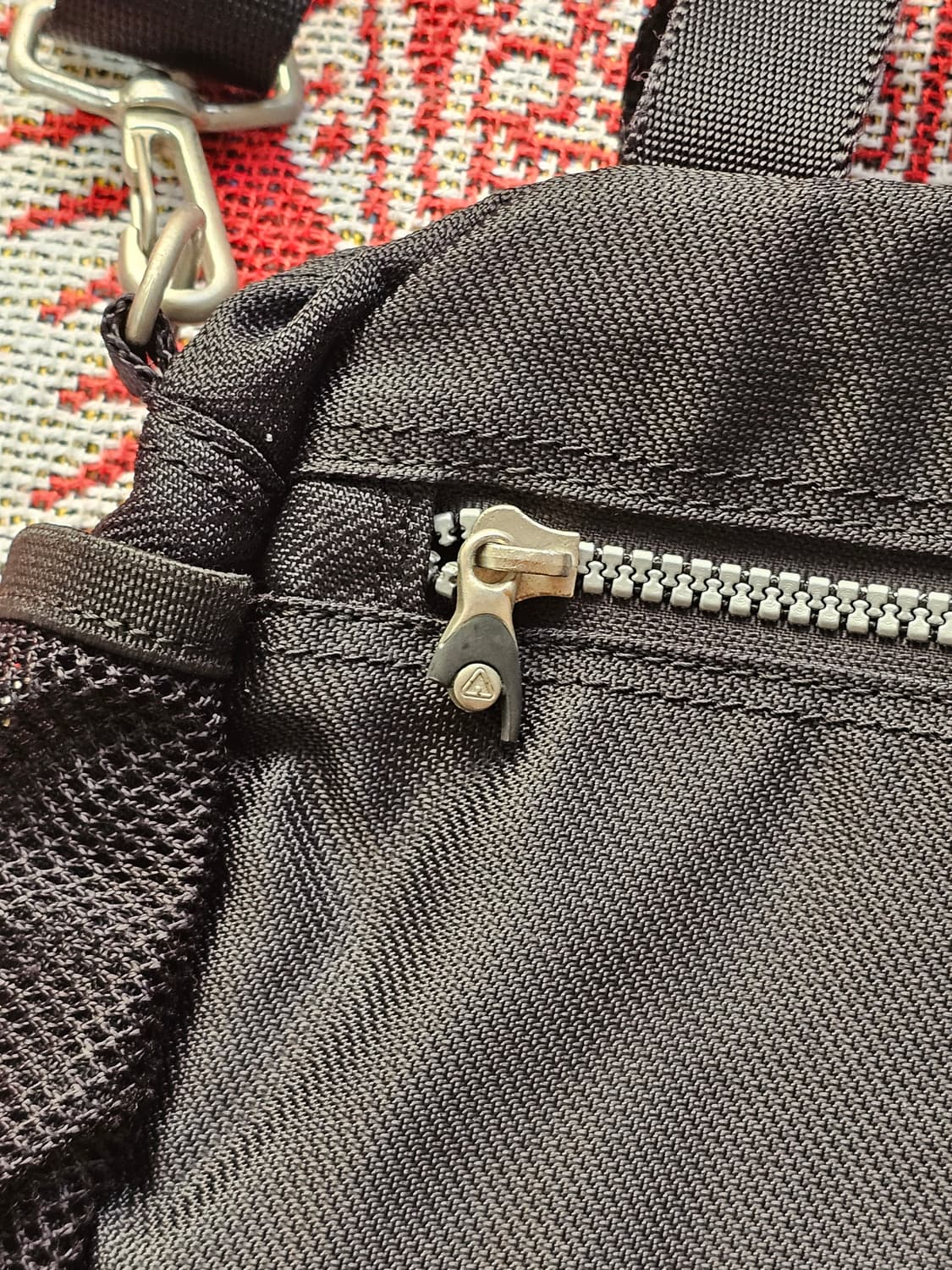 [20년 이상된 희귀 빈티지] Lucas 자수 레트로 데님 백팩  상품이미지5