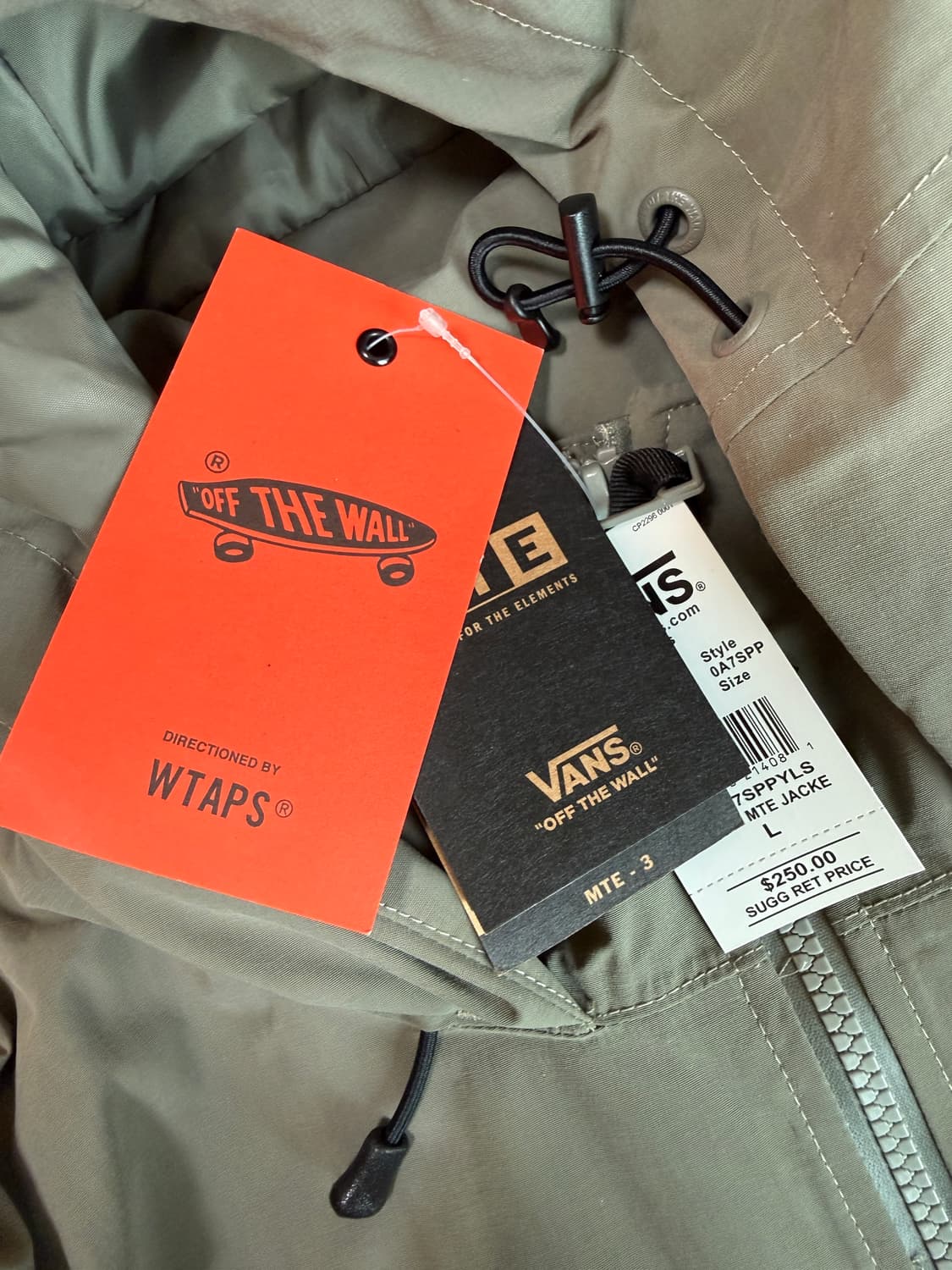 [L] 반스 볼트 x WTAPS 더블탭스 MTE 자켓 스모키 올리브 상품이미지6